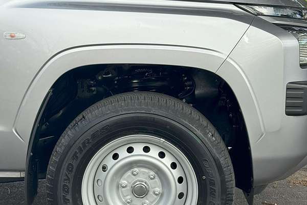 2024 Mitsubishi Triton GLX MV 4X4