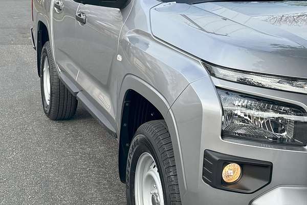 2024 Mitsubishi Triton GLX MV 4X4