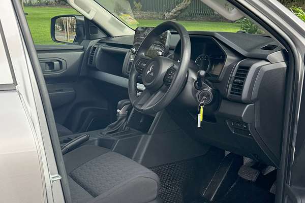 2024 Mitsubishi Triton GLX MV 4X4