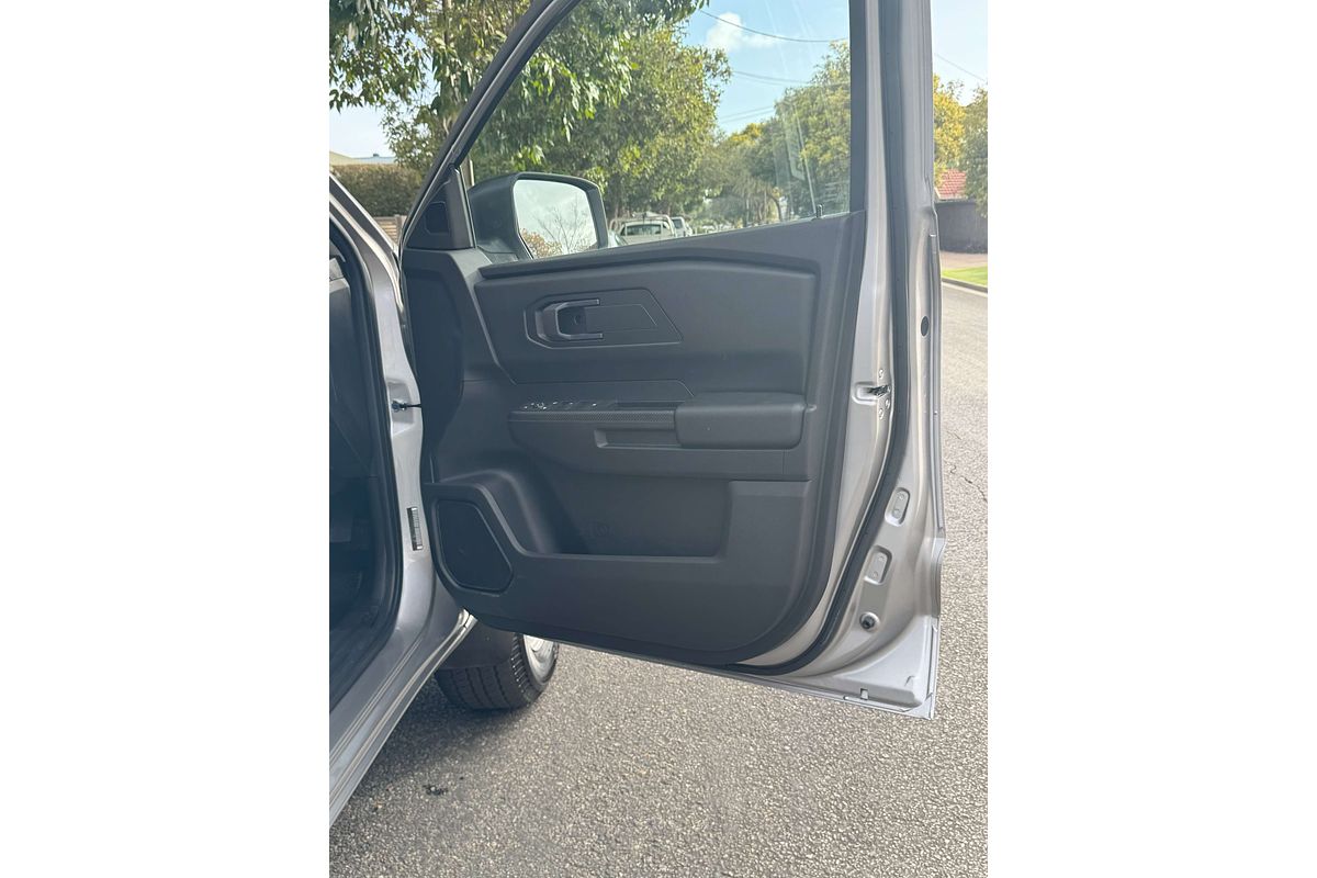 2024 Mitsubishi Triton GLX MV 4X4