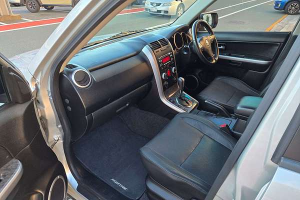 2009 Suzuki Grand Vitara Prestige JB