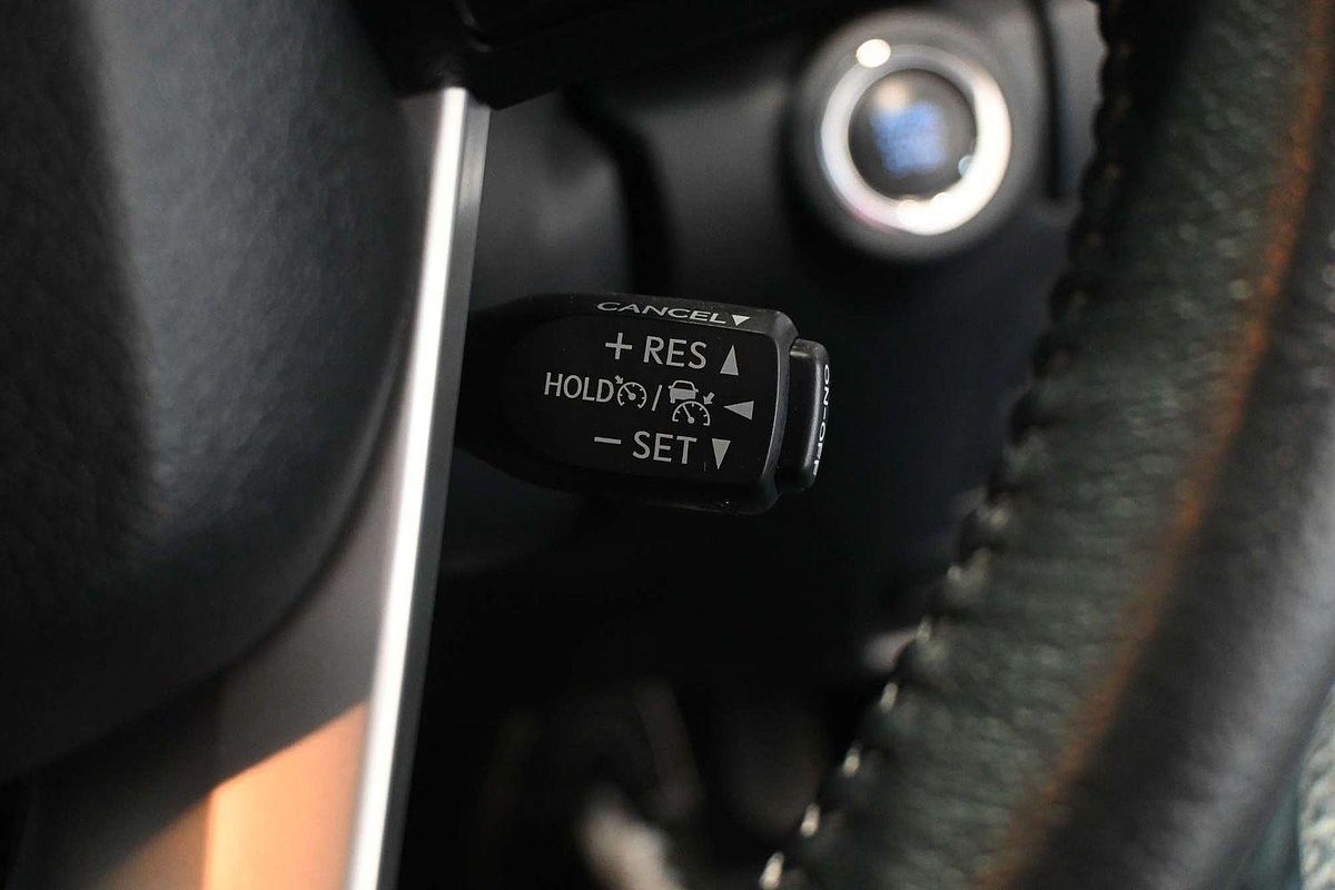 2020 Toyota Hilux SR5 GUN126R 4X4