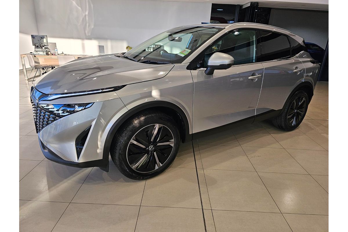 2025 Nissan QASHQAI Ti J12