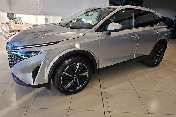 2025 Nissan QASHQAI Ti J12