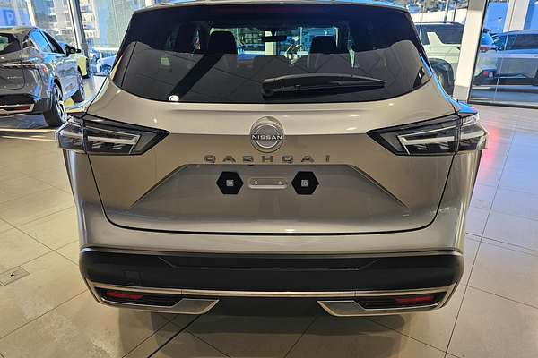 2025 Nissan QASHQAI Ti J12