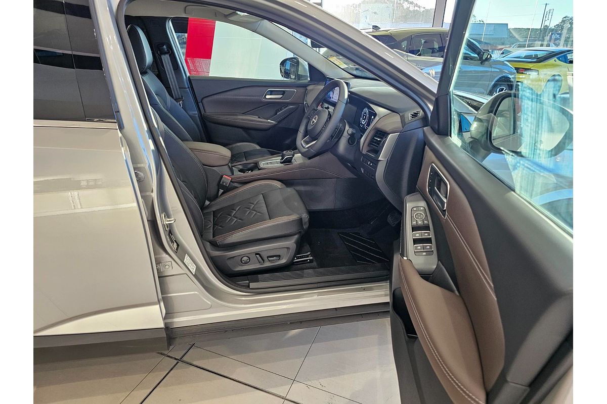 2025 Nissan QASHQAI Ti J12