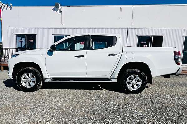 2019 Mitsubishi Triton GLX+ MR 4X4