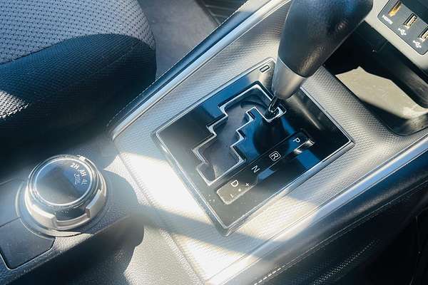 2019 Mitsubishi Triton GLX+ MR 4X4