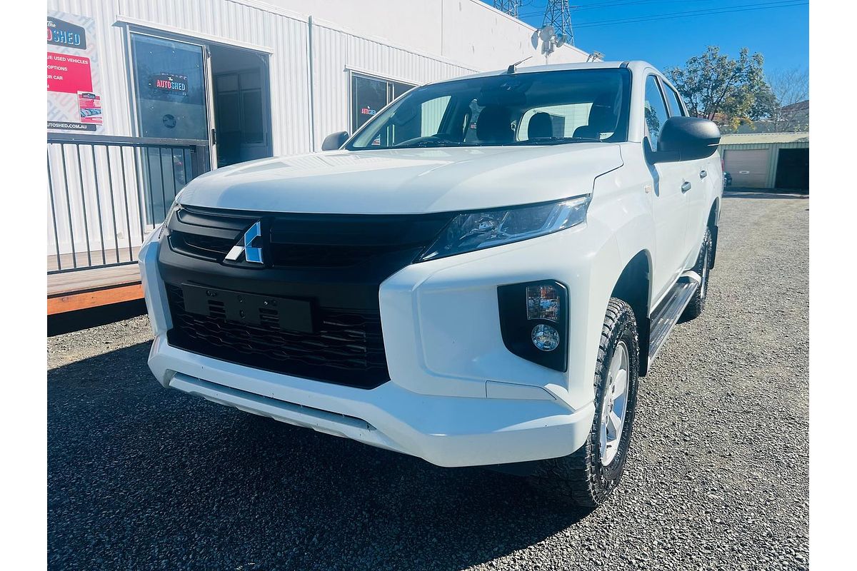 2019 Mitsubishi Triton GLX+ MR 4X4