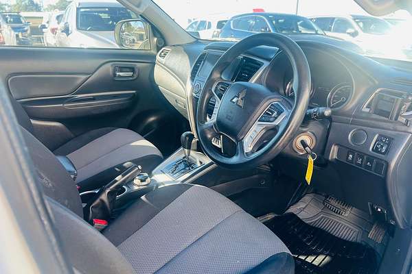 2019 Mitsubishi Triton GLX+ MR 4X4