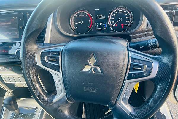 2019 Mitsubishi Triton GLX+ MR 4X4
