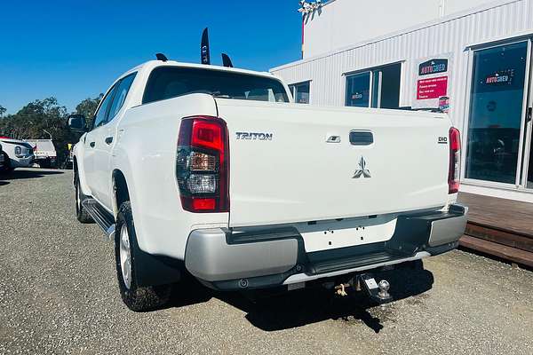2019 Mitsubishi Triton GLX+ MR 4X4