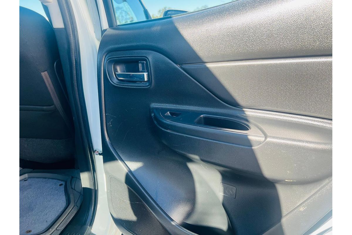 2019 Mitsubishi Triton GLX+ MR 4X4