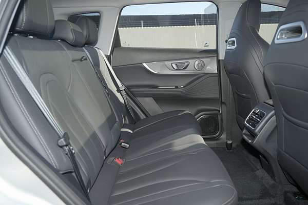 2025 Chery Tiggo 7 Pro SE+