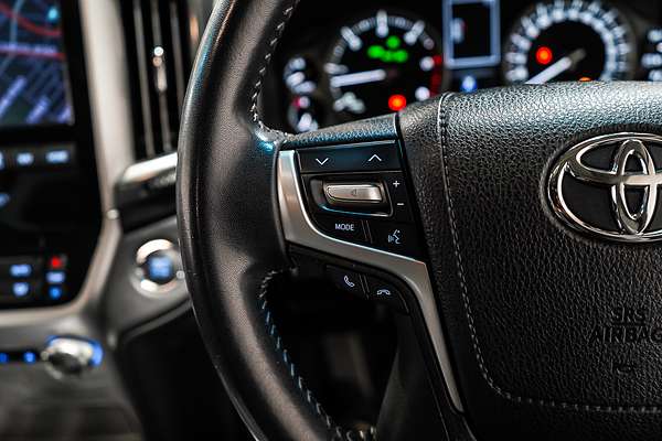 2020 Toyota Landcruiser VX VDJ200R