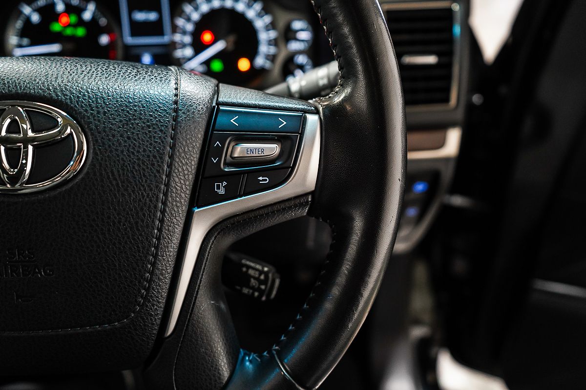 2020 Toyota Landcruiser VX VDJ200R