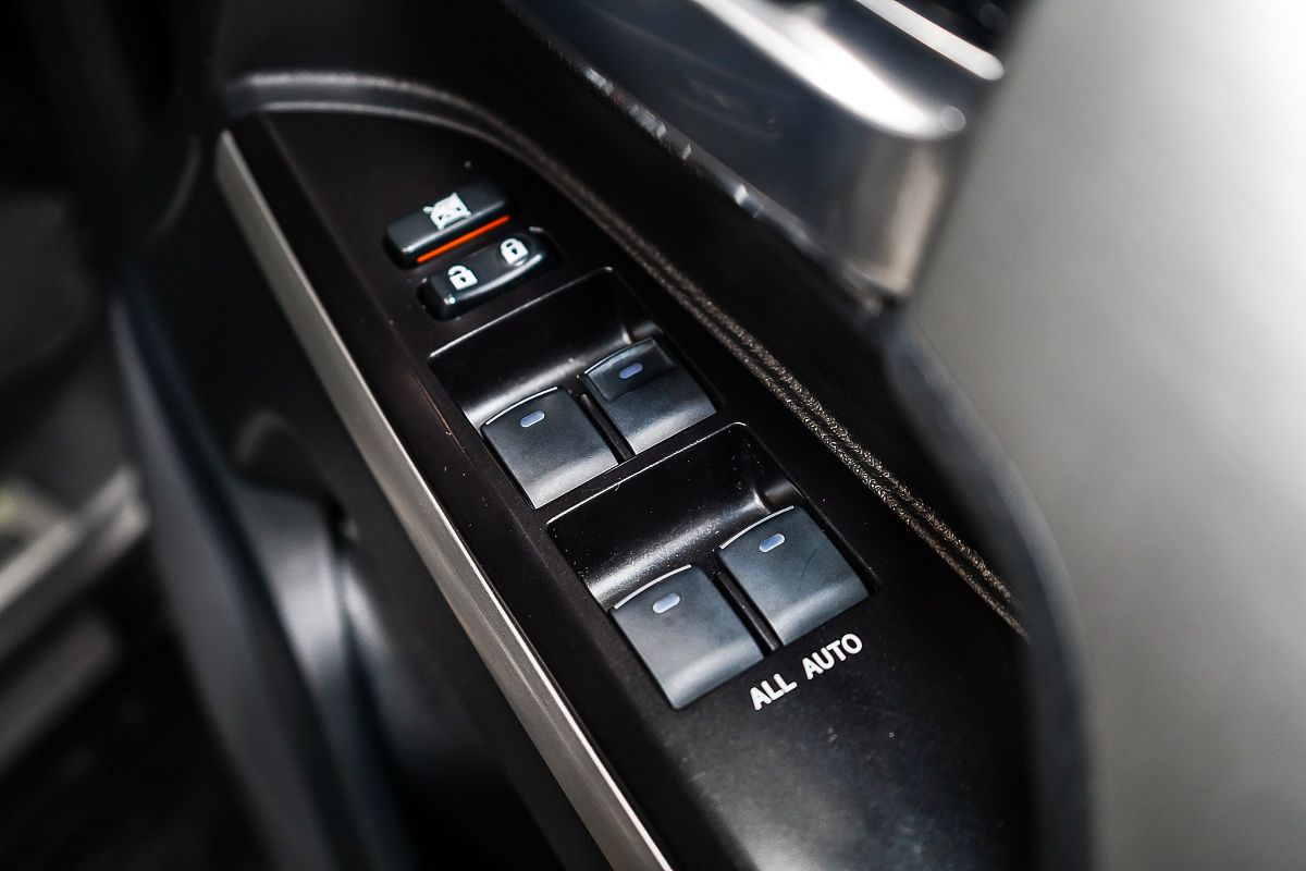 2020 Toyota Landcruiser VX VDJ200R