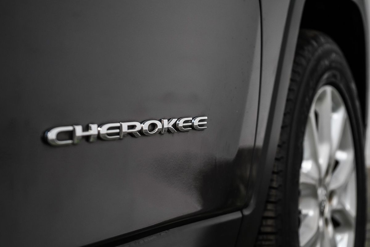 2014 Jeep Cherokee Sport KL