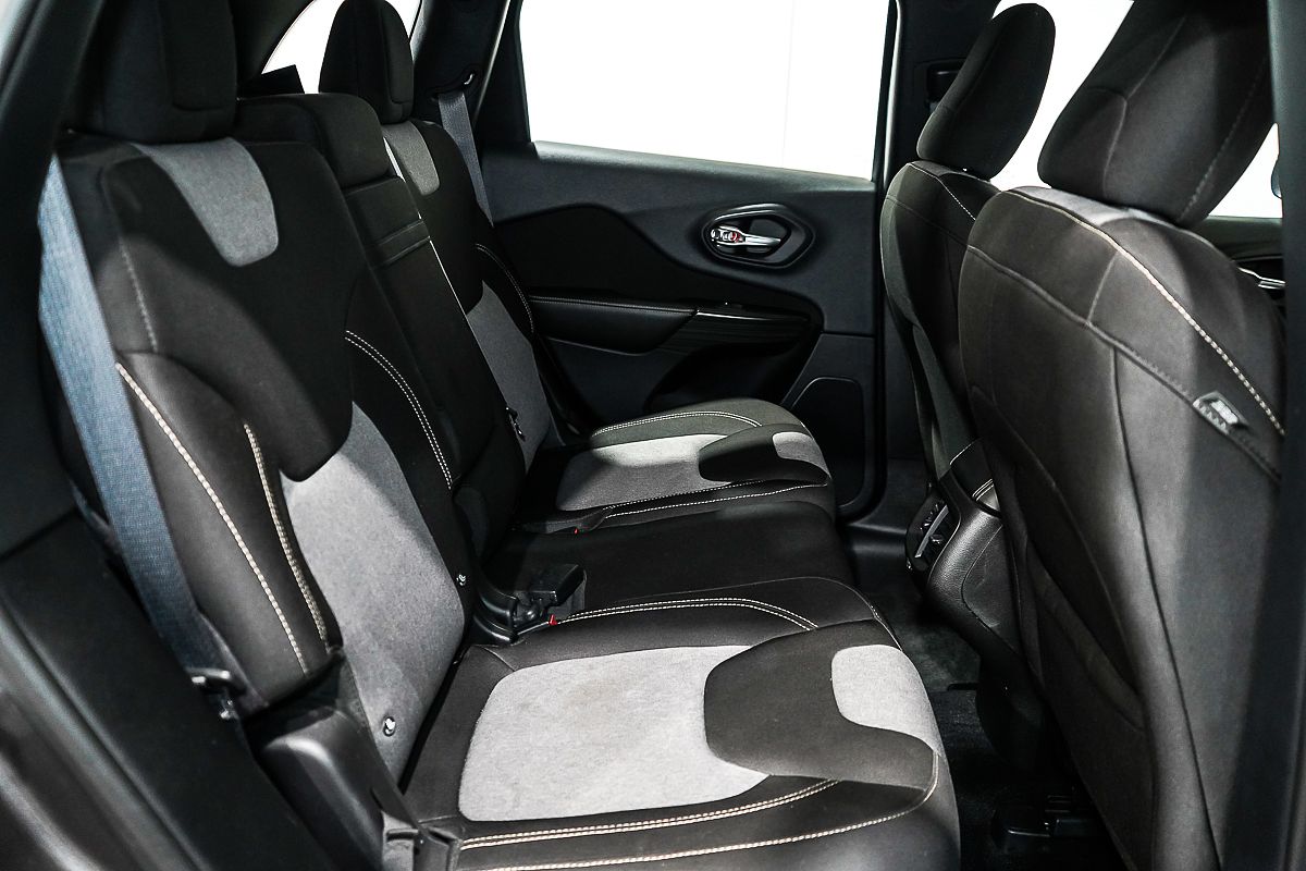 2014 Jeep Cherokee Sport KL