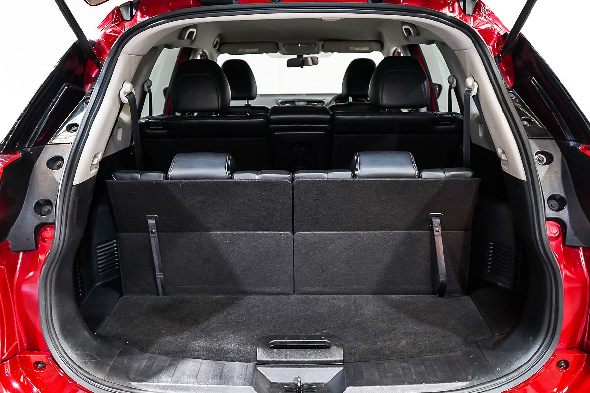 2018 Nissan X-TRAIL ST-L T32 Series II
