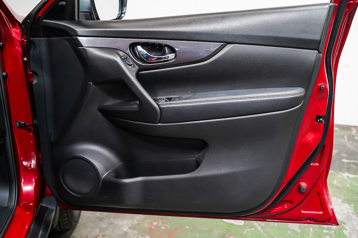 2018 Nissan X-TRAIL ST-L T32 Series II