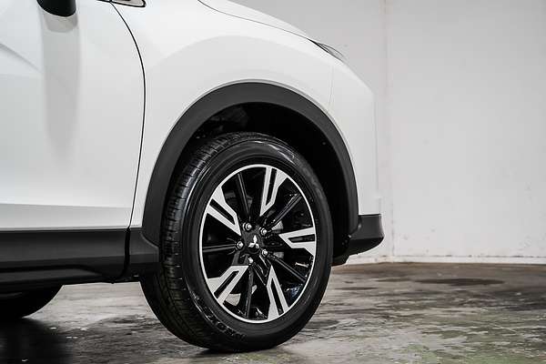 2024 Mitsubishi Eclipse Cross LS YB