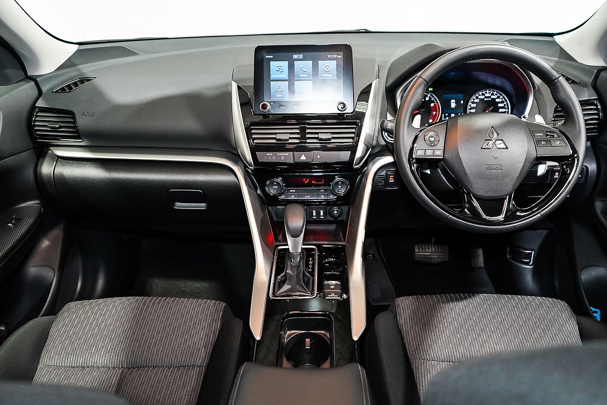 2024 Mitsubishi Eclipse Cross LS YB