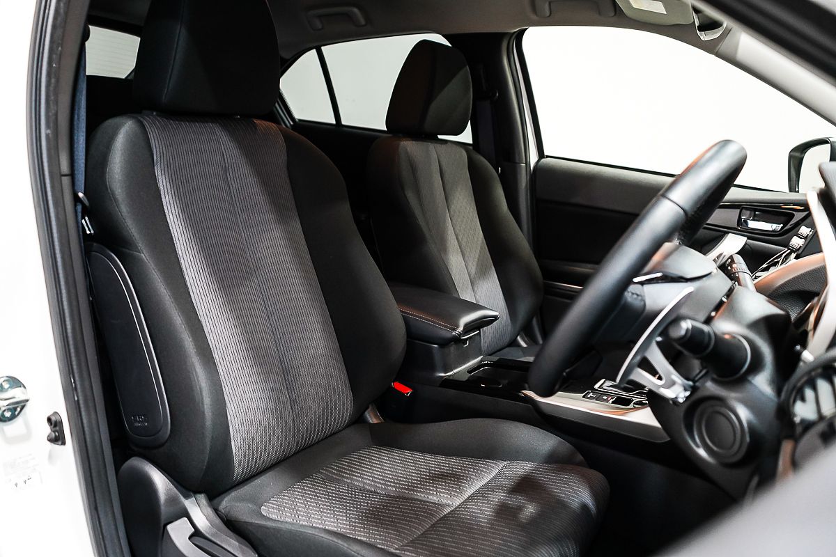 2024 Mitsubishi Eclipse Cross LS YB