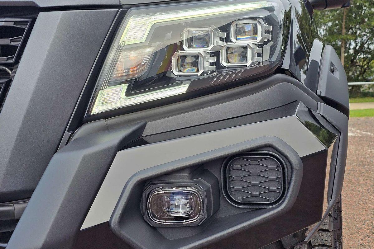 2024 Nissan Navara PRO-4X Warrior D23 4X4