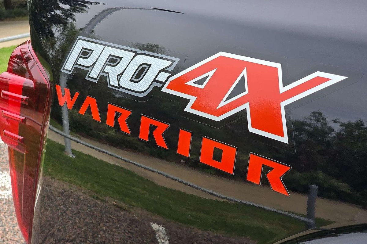 2024 Nissan Navara PRO-4X Warrior D23 4X4