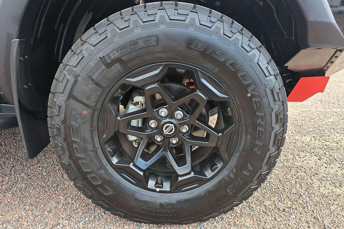 2024 Nissan Navara PRO-4X Warrior D23 4X4