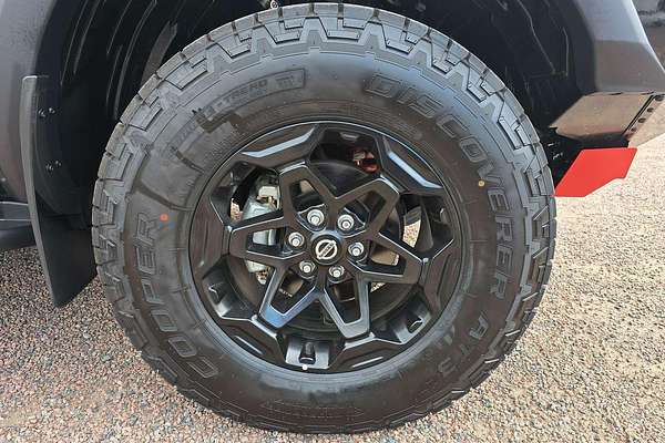 2024 Nissan Navara PRO-4X Warrior D23 4X4