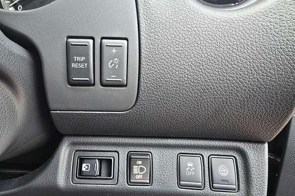 2024 Nissan Navara PRO-4X Warrior D23 4X4