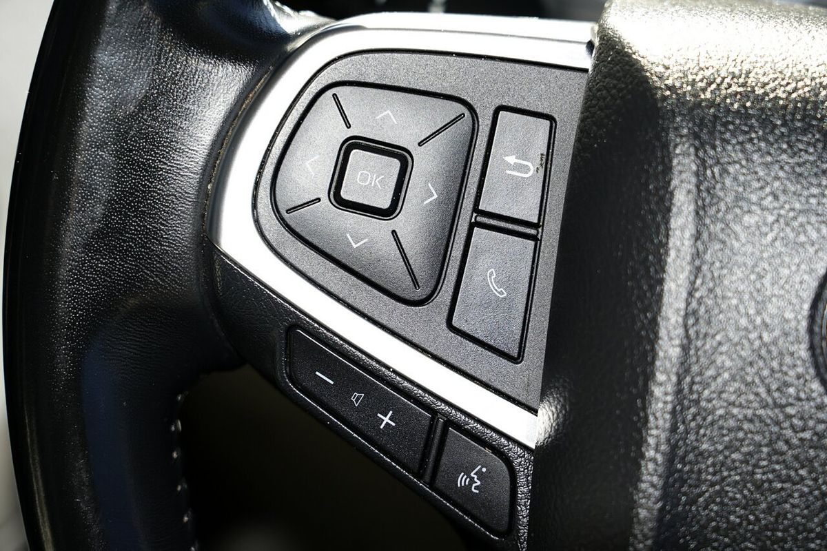 2019 Toyota Hiace GDH300R LWB