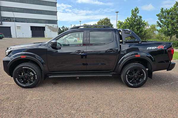 2025 Nissan Navara PRO-4X D23 4X4