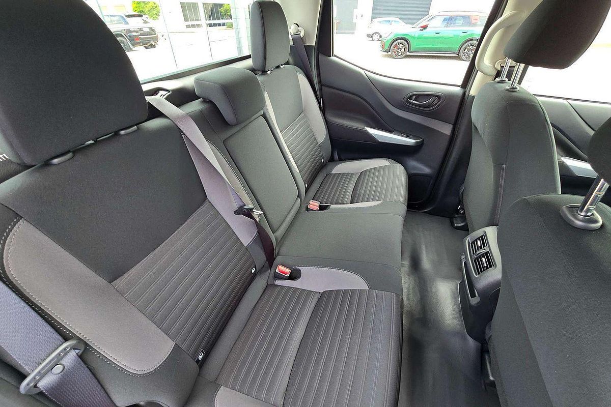 2024 Nissan Navara SL D23 4X4