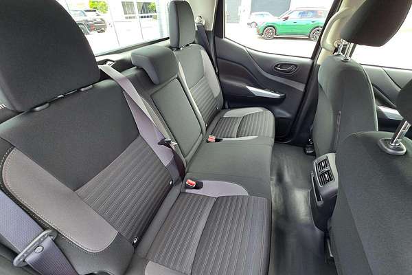 2024 Nissan Navara SL D23 4X4