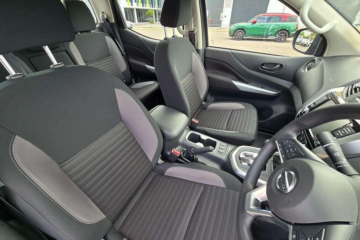 2024 Nissan Navara SL D23 4X4