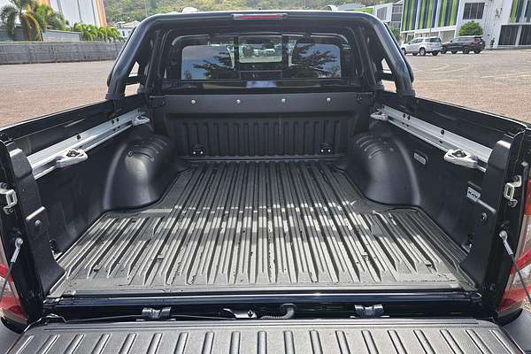 2025 Nissan Navara PRO-4X D23 4X4