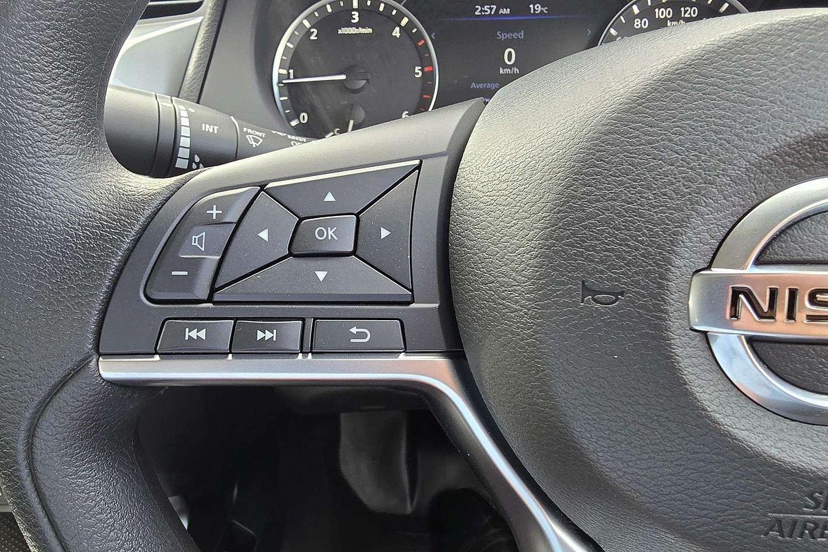 2024 Nissan Navara SL D23 4X4