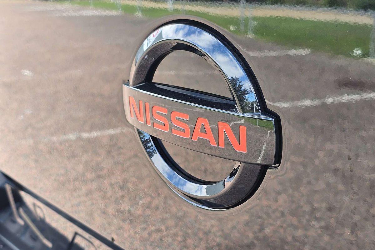 2025 Nissan Navara PRO-4X D23 4X4