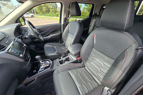 2025 Nissan Navara PRO-4X D23 4X4