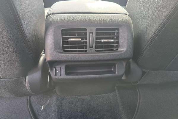 2025 Nissan Navara PRO-4X D23 4X4