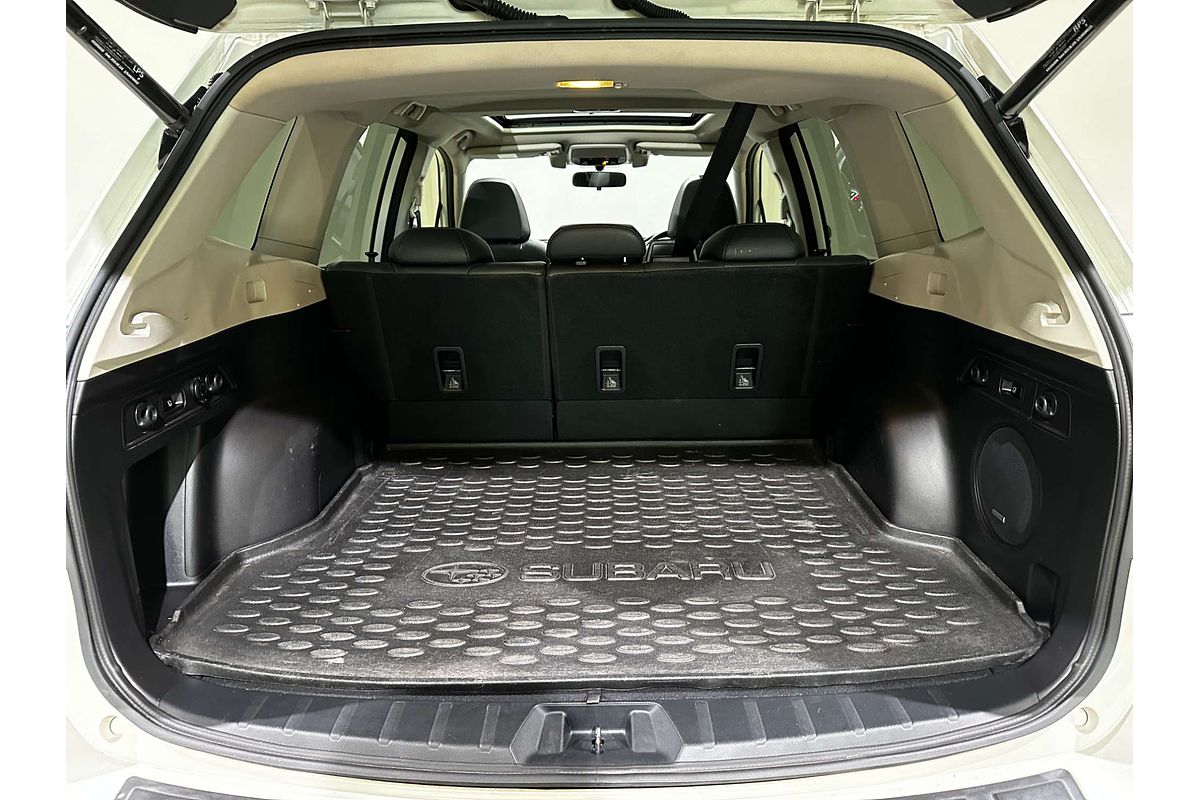 2019 Subaru Forester 2.5i-S S5
