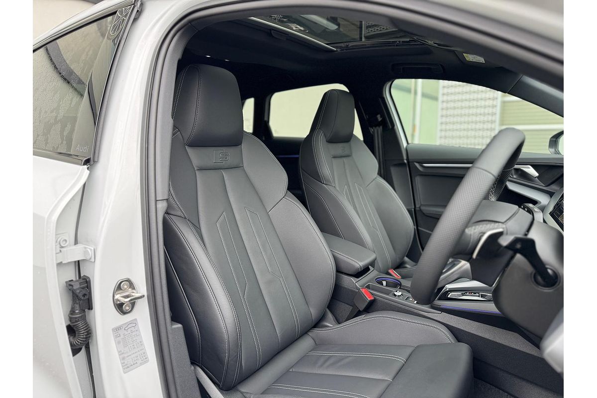 2025 Audi A3 35 TFSI S line GY