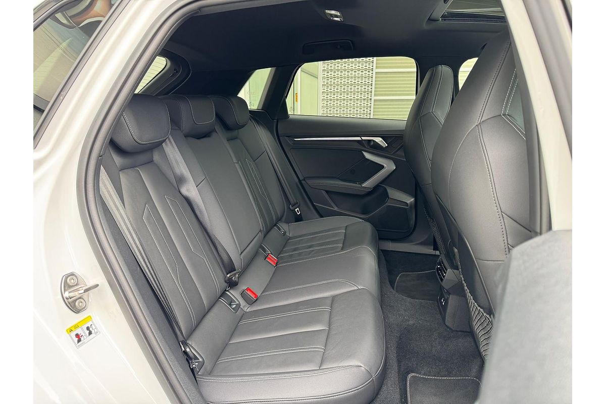 2025 Audi A3 35 TFSI S line GY