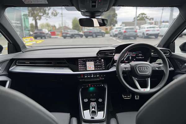 2025 Audi A3 35 TFSI S line GY