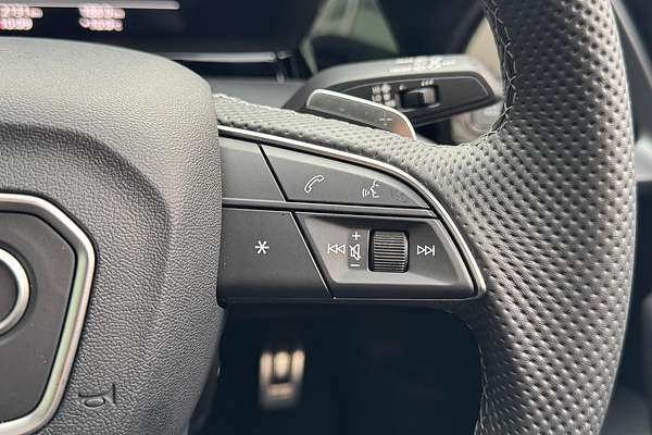 2025 Audi A3 35 TFSI S line GY