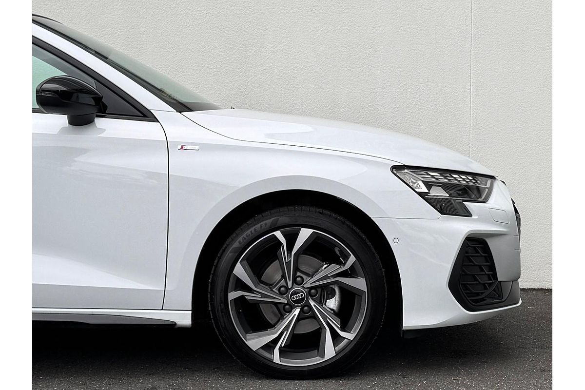 2025 Audi A3 35 TFSI S line GY