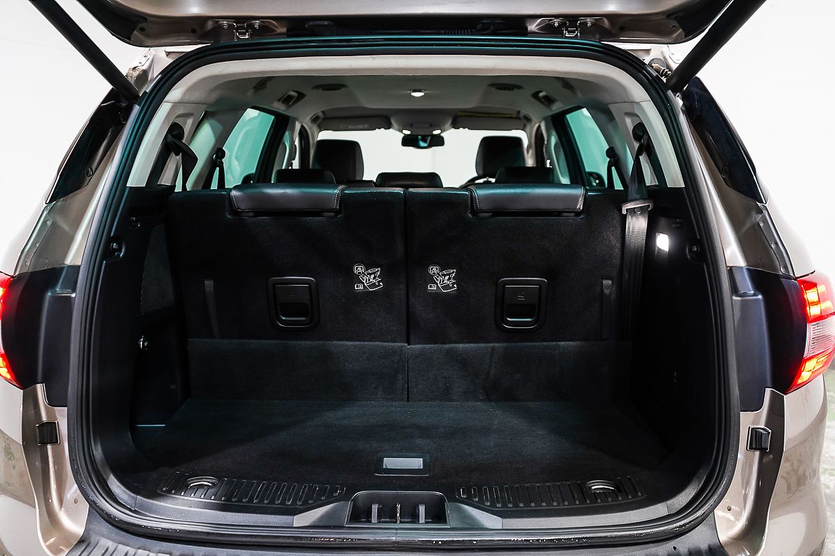 2021 Ford Everest Trend UA II 2.0L